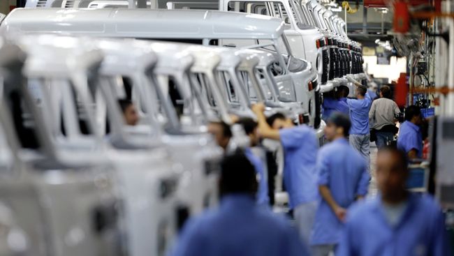 Завод Volkswagen в Сан-Паоло, Бразилия. Архивное фото Завод Volkswagen в Сан-Паоло, Бразилия. Архивное фото