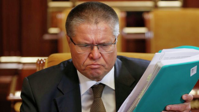 Министр экономического развития РФ Алексей Улюкаев, архивное фото