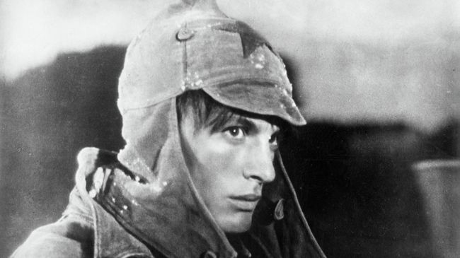 Кадр из фильма Павел Корчагин, 1957 год Кадр из фильма Павел Корчагин, 1957 год