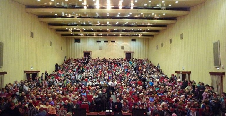 Выступление Анатолия Кашпировского в Красноярск Выступление Анатолия Кашпировского в Красноярск