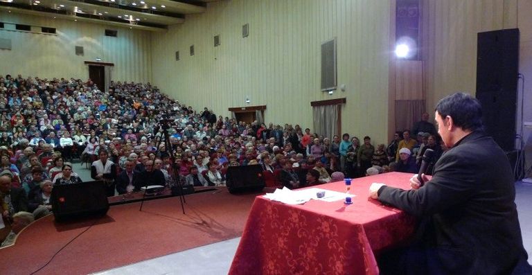Выступление Анатолия Кашпировского в Красноярск Выступление Анатолия Кашпировского в Красноярск