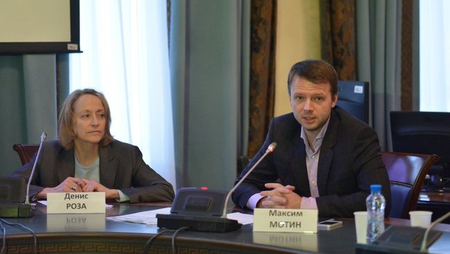 Директор РООИ Перспектива Денис Роза и руководитель по социальным программам и спецпроектам компании МегаФон Максим Мотин