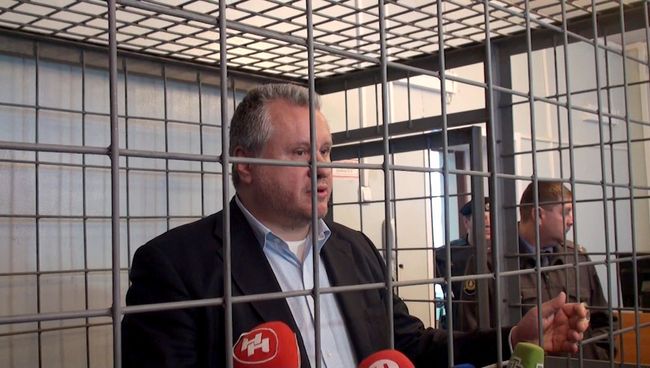 Расстроен, не смогу пользу принести - авиадебошир Третьяков о своем аресте Расстроен, не смогу пользу принести - авиадебошир Третьяков о своем аресте