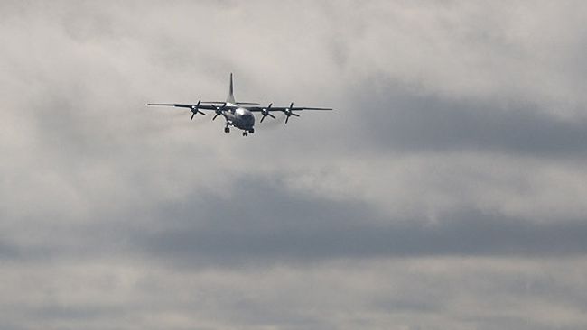 Самолет АН-12 Самолет АН-12