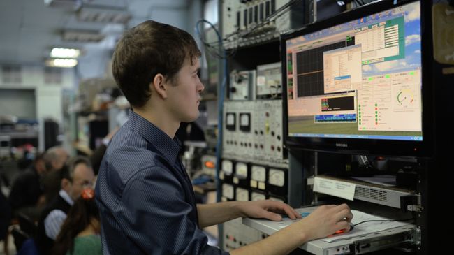 Установки для изучения плазмы в Институте ядерной физики в Новосибирске Установки для изучения плазмы в Институте ядерной физики в Новосибирске
