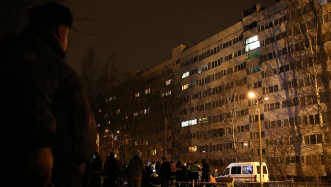 Взрыв в жилом доме в Санкт-Петербурге Взрыв в жилом доме в Санкт-Петербурге