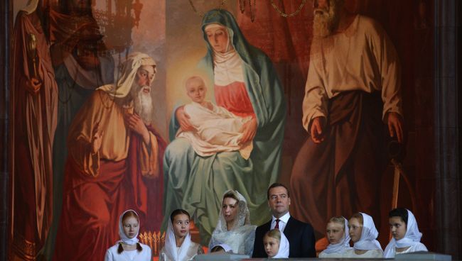 Рождественское богослужение в храме Христа Спасителя Рождественское богослужение в храме Христа Спасителя