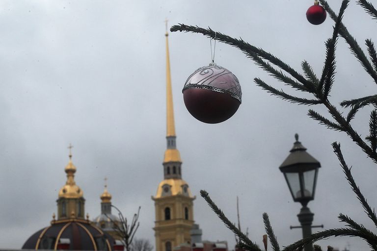 Народные гулянья в Петропавловской крепости, фото с места событий Народные гулянья в Петропавловской крепости, фото с места событий