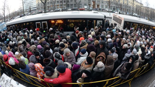 Очередь к Дарам волхвов в Петербурге. Фото с места события