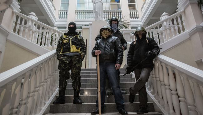 Протестующие в захваченном здании Министерства юстиции Украины. Архивное фото Протестующие в захваченном здании Министерства юстиции Украины. Архивное фото