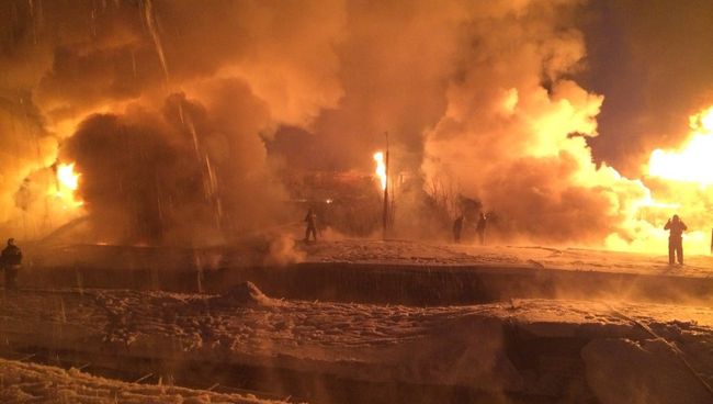 Сход вагонов поезда в Кирове. Фото с места событий. Сход вагонов поезда в Кирове. Фото с места событий.
