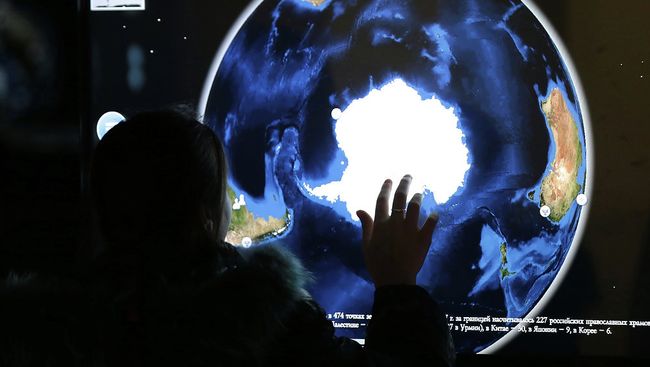 Открытие выставки Православная Русь. Романовы. Моя история в Петербурге