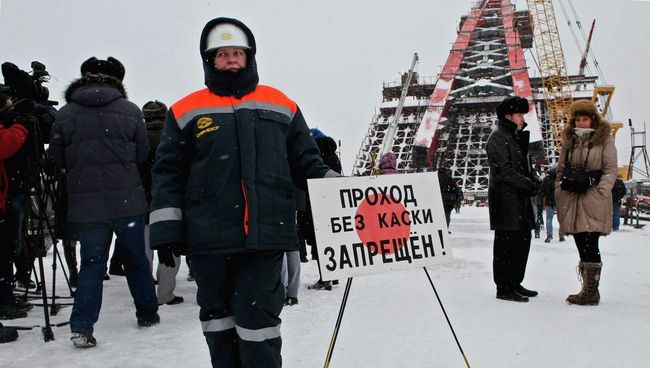 Выездное совещание на площадке строящегося Бургинского моста в Новосибирске, фото с места событий Выездное совещание на площадке строящегося Бургинского моста в Новосибирске, фото с места событий