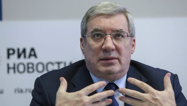 Полпред президента в СФО Виктор Толоконский. Архивное фото
