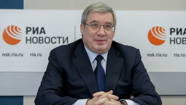 Полпред президента в СФО Виктор Толоконский Полпред президента в СФО Виктор Толоконский