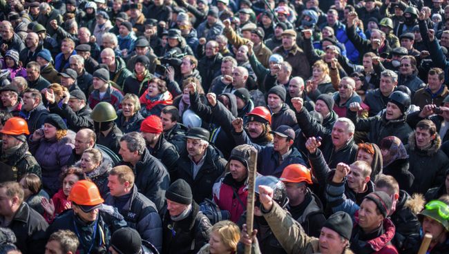 Сторонники радикальной оппозиции в Киеве. Архивное фото Сторонники радикальной оппозиции в Киеве. Архивное фото