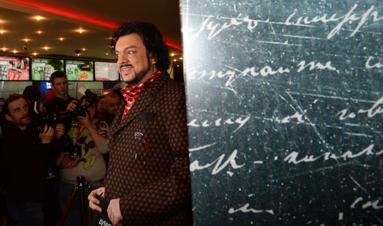 Певец Филипп Киркоров на премьере фильма Александра Вартанова и Кирилла Михановского Дубровский Певец Филипп Киркоров на премьере фильма Александра Вартанова и Кирилла Михановского Дубровский