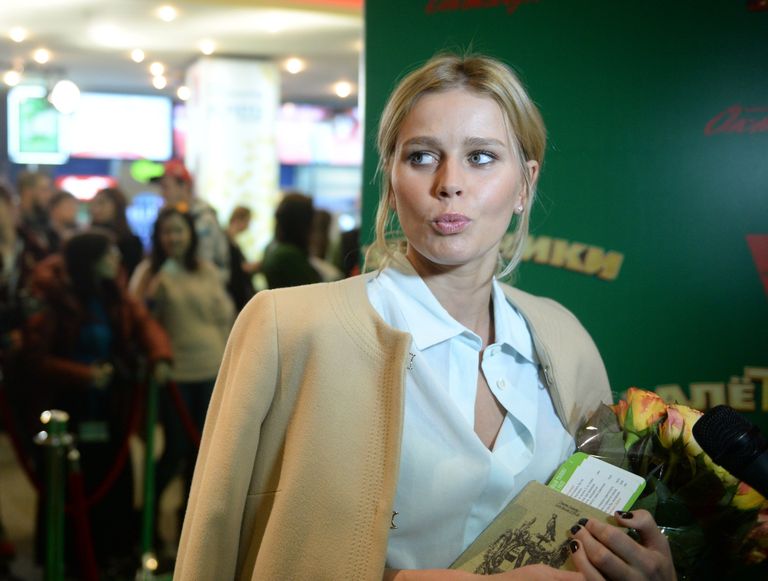 Актриса Екатерина Кузнецова на премьере фильма Кирилла Кузина Залетчики