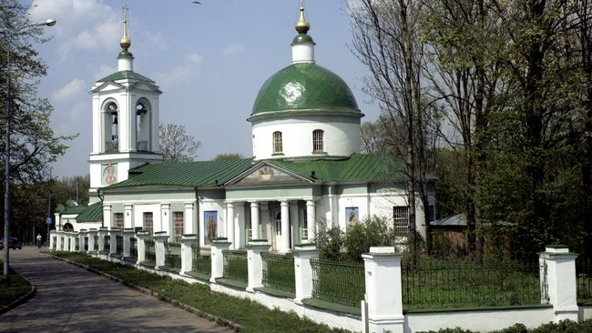 Храм Троицы Живоначальной