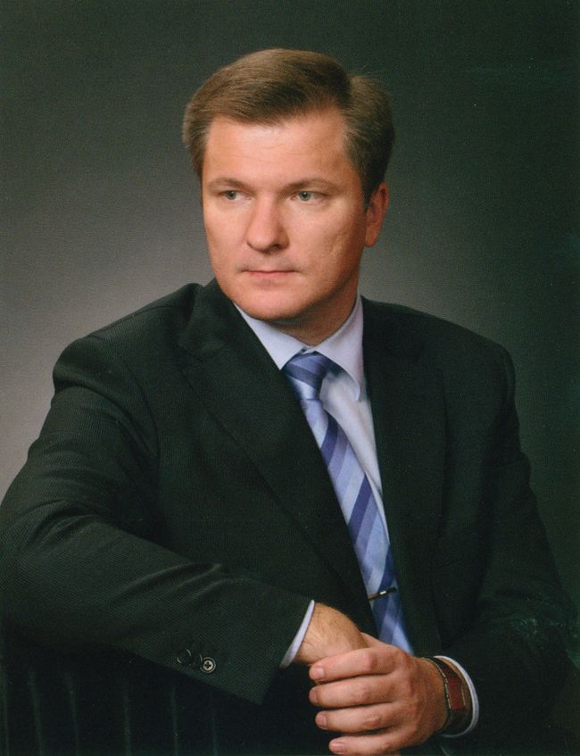 Андрей Шаров