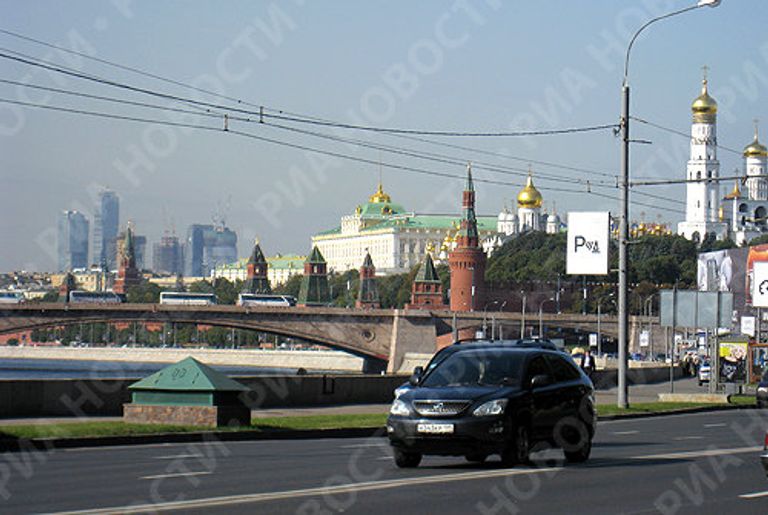 Архитектурные ляпы Москвы: Кремль на фоне небоскребов Архитектурные ляпы Москвы: Кремль на фоне небоскребов