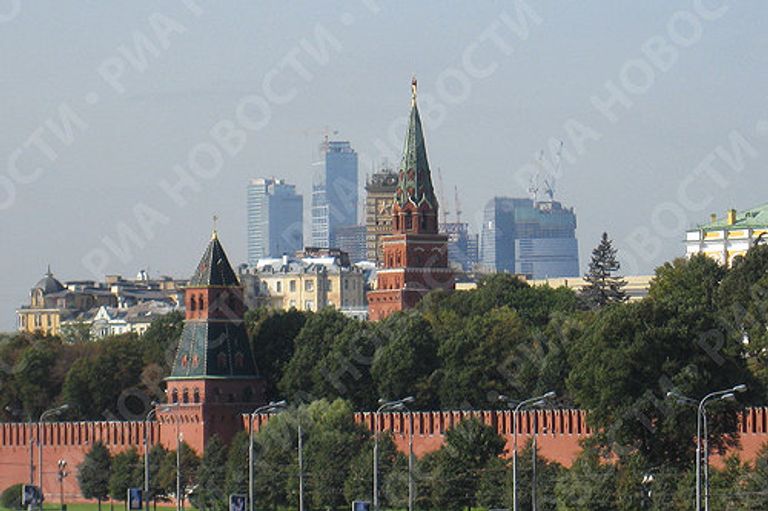 Архитектурные ляпы Москвы: Кремль на фоне небоскребов Архитектурные ляпы Москвы: Кремль на фоне небоскребов