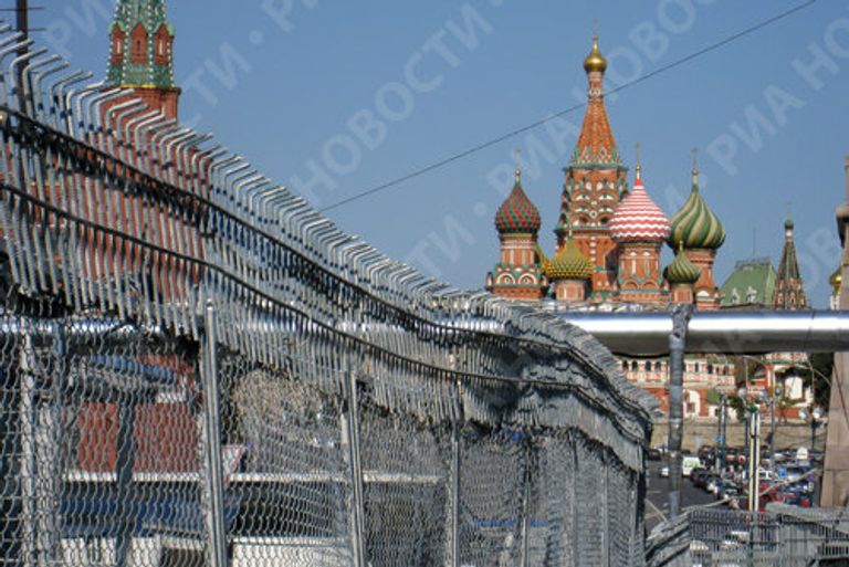 Архитектурные ляпы Москвы: Кремль на фоне небоскребов Архитектурные ляпы Москвы: Кремль на фоне небоскребов