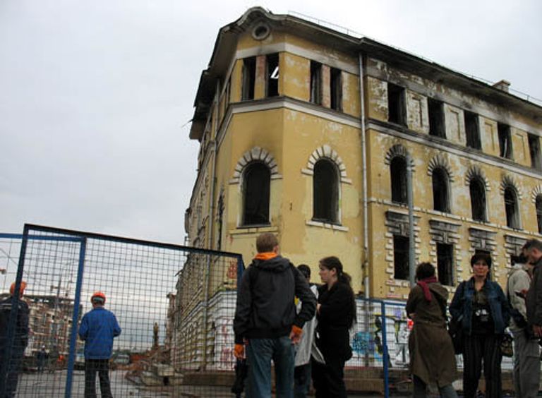 Историческое здание снесли заодно с обрушившимся домом в центре Москве Историческое здание снесли заодно с обрушившимся домом в центре Москве