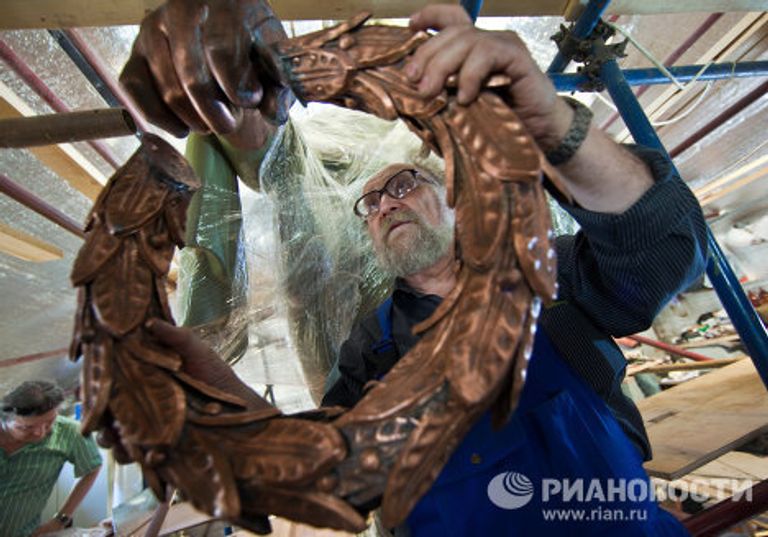 Золотая стадия реставрационных работ в Большом театре Золотая стадия реставрационных работ в Большом театре