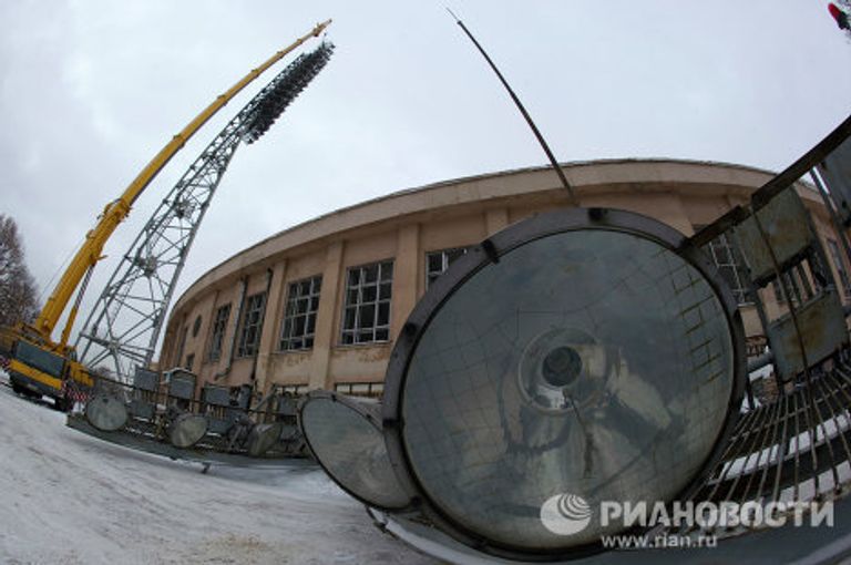 Демонтаж мачт освещения стадиона Динамо Демонтаж мачт освещения стадиона Динамо