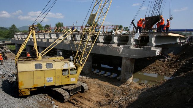 Реконструкция автомобильной дороги во Владивостоке в рамках подготовки к саммиту АТЭС-2012, строительство ремонт дорог Реконструкция автомобильной дороги во Владивостоке в рамках подготовки к саммиту АТЭС-2012, строительство ремонт дорог