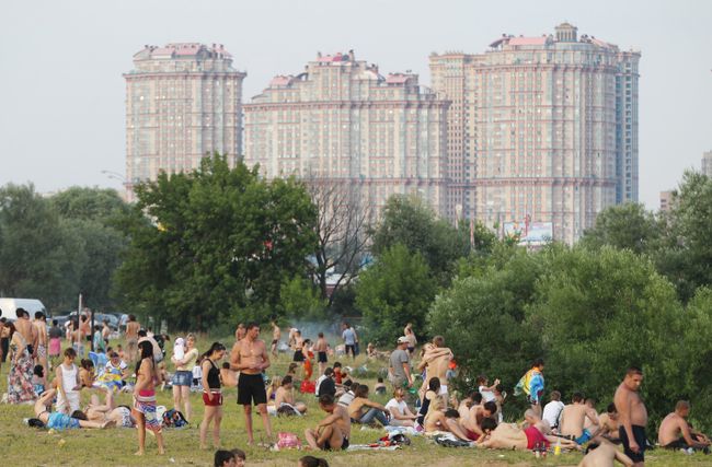 Отдых горожан на пляжах Москвы Отдых горожан на пляжах Москвы