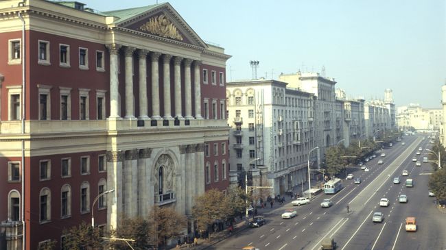 Здание Моссовета