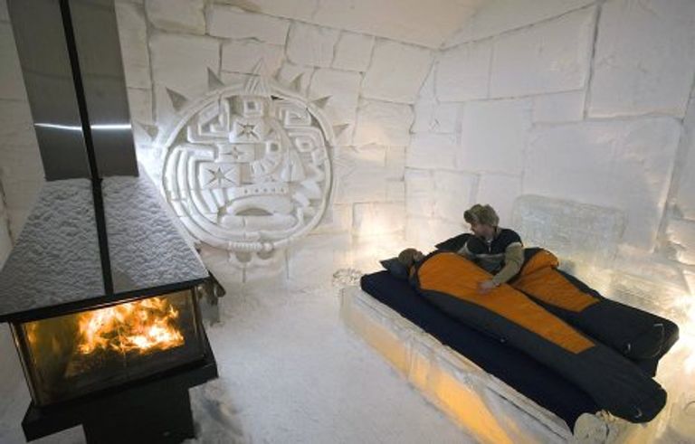 Hôtel de Glace Hôtel de Glace