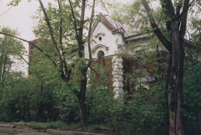 Жилой дом железнодорожников на станции Андроновка Жилой дом железнодорожников на станции Андроновка