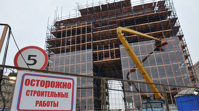 Реставрационные работы архитектурного памятника Триумфальная арка в Москве