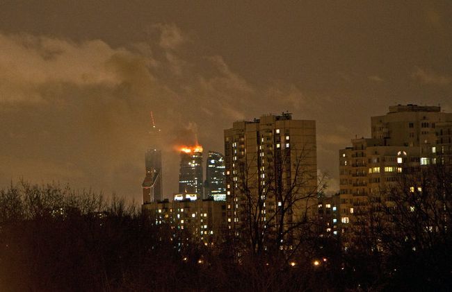 Пожар в строящейся башне центра Москва-Сити