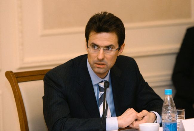 Александр Семеняка