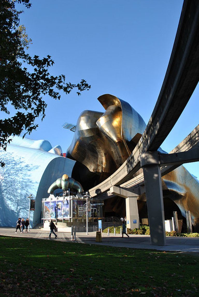 Музей научной фантастики и музей музыки в Сиэтле в США, EMP Museum Музей научной фантастики и музей музыки в Сиэтле в США, EMP Museum