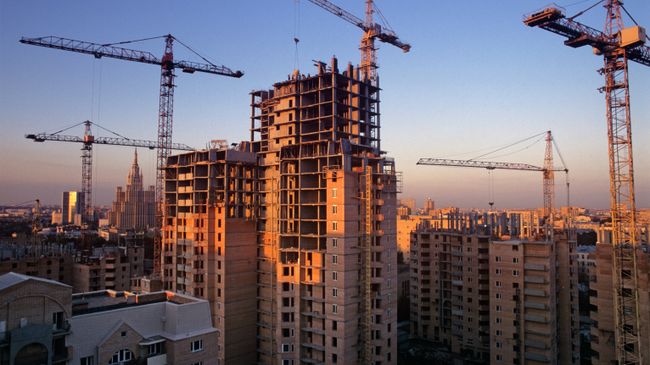 Строительство нового жилья в центре Москвы