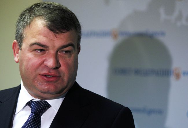 Министр обороны РФ Анатолий Сердюков Министр обороны РФ Анатолий Сердюков