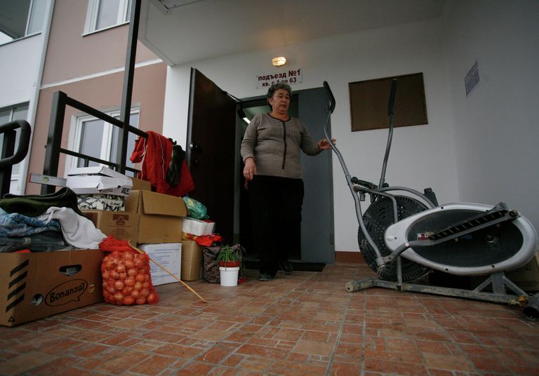 Заселение пострадавших от наводнения в Крымске в новые дома Заселение пострадавших от наводнения в Крымске в новые дома