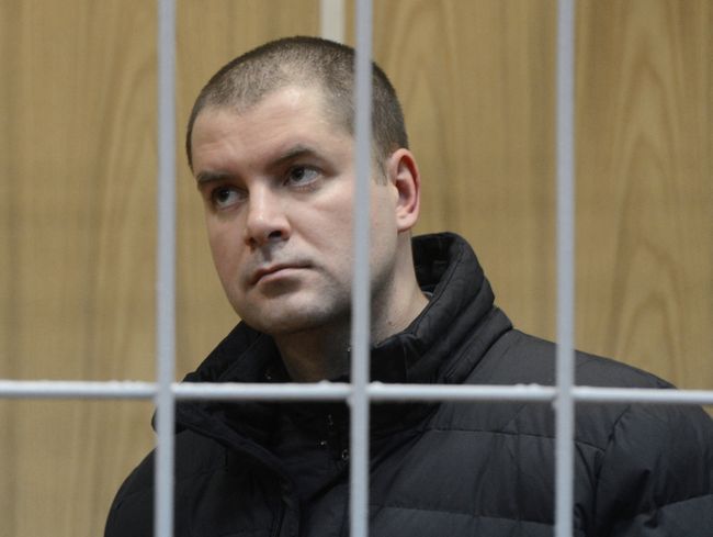 Бывший гендиректор склада Московского округа ВВС Максим Закутайло