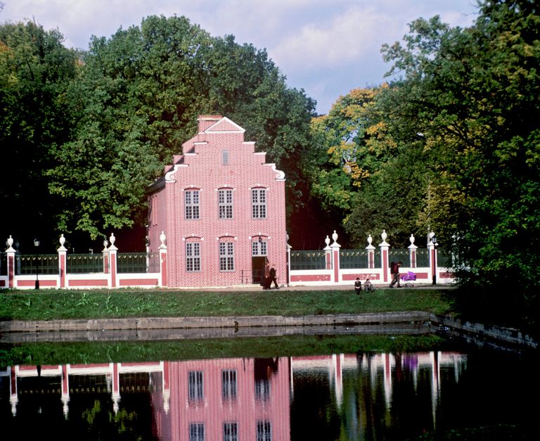 Голландский домик (1749 год) Голландский домик (1749 год)