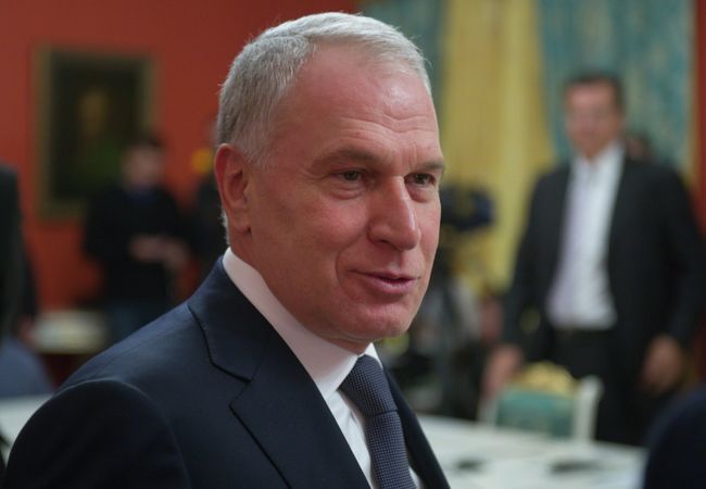 Председатель совета директоров ОАО Акционерный банк Россия Юрий Ковальчук