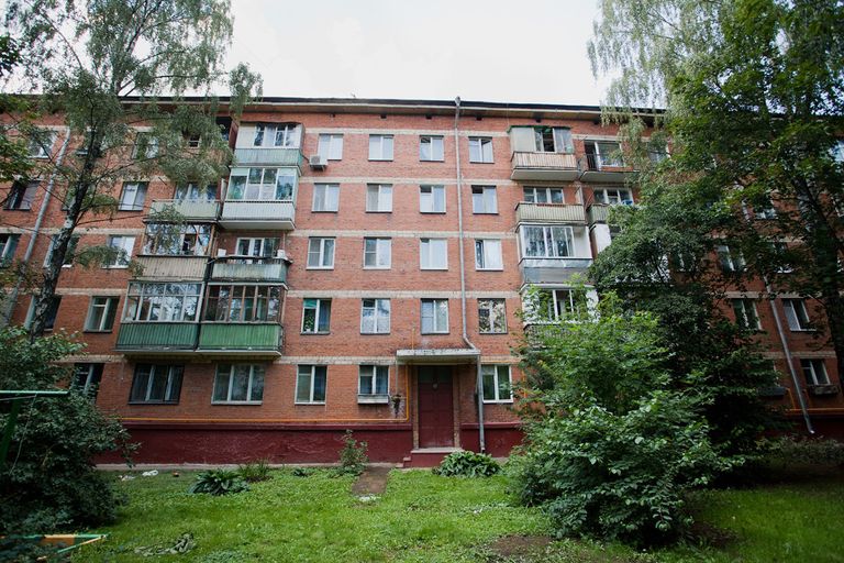 Топ-10 домов с самыми дешевыми квартирами внутри МКАД Топ-10 домов с самыми дешевыми квартирами внутри МКАД