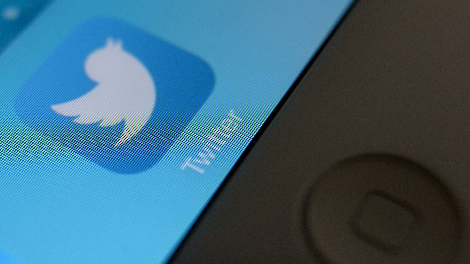 Роскомнадзор может заблокировать доступ в Twitter Роскомнадзор может заблокировать доступ в Twitter - РИА Новости, 1920, 01.03.2021