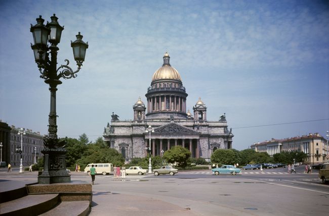 Исаакиевский собор в Ленинграде
