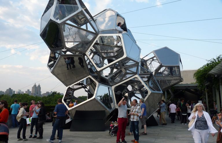 Cloud City на крыше Музея Метрополитен Cloud City на крыше Музея Метрополитен