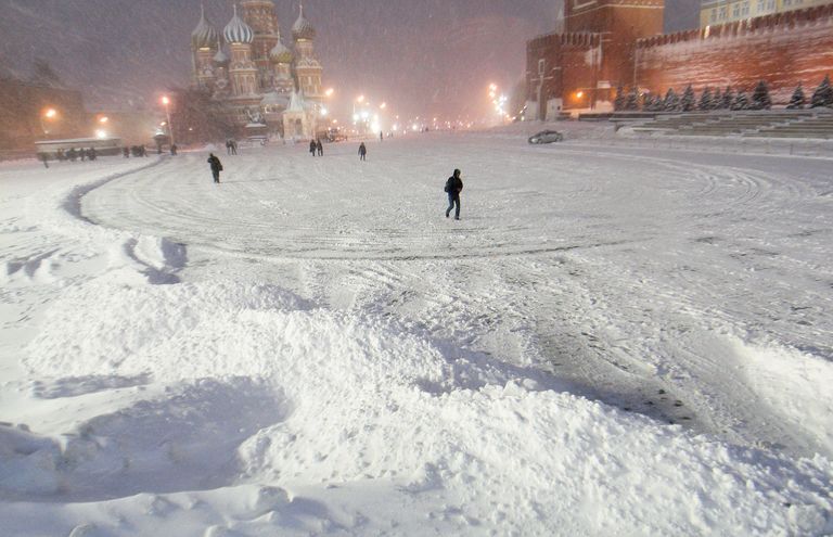 Обильный снегопад в Москве Обильный снегопад в Москве